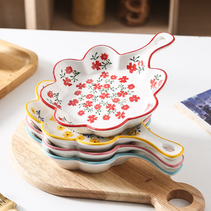 Vaisselle en céramique de haute qualité importée d'étranger, assiettes dignes d'Instagram, petites assiettes à fruits à motifs floraux, et céramique sophistiquée. - Product Image 1