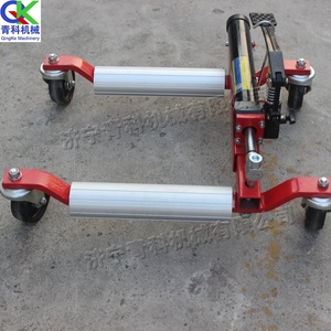 <span class=keywords><strong>Chariot</strong></span> de manutention hydraulique léger et compact pour véhicules, idéal pour le déplacement de voitures, le stationnement en garage et le positionnement des véhicules. - Product Image 5