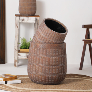 Pot de fleurs <span class=keywords><strong>sur</strong></span> <span class=keywords><strong>pied</strong></span> en fibre de verre imitation rotin, style nordique classique, pour plantes vertes, décorations de jardin, <span class=keywords><strong>jardinière</strong></span> moderne - Product Image 4