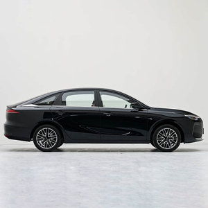 รถยนต์ Roewe I6 ใหม่ เครื่องยนต์เบนซิน 1.5 ลิตร รถเก๋ง รถยนต์ใช้น้ำมัน Roewe-i6 ผลิตในจีน โดย SAIC Motor ผู้จัดจำหน่ายมืออาชีพ - Product Image 4