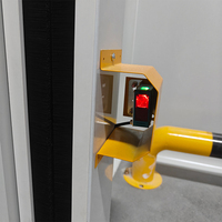 Puerta Rápida Lateral de Aluminio de Diseño Moderno con Control PLC, Seguridad Infrarroja y Función Antiviento para Fábricas y Logística