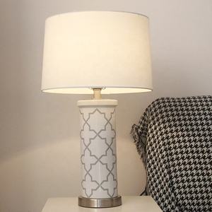 नई चीनी देहाती चीनी मिट्टी टेबल लैंप प्रकाश लक्जरी बेडरूम बेडसाइड दीपक सरल आधुनिक कमरे में रहने वाले सोफे सजावटी टेबल लैंप - Product Image 3