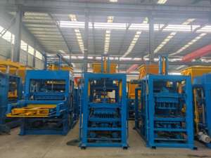 TevredenheidsgarantieQT4-15 Volledig Automatische Betonblokkenmachine 6-8 Inch Holle Blokkenmachine Bestseller - Product Image 2