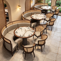 Offre Spéciale : Mobilier Commercial Moderne pour Restaurant – Banquette Courbe avec Table Ronde et Chaises pour Hôtels et Restaurants
