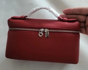 Sac à main en cuir véritable de qualité supérieure pour femmes, au design élégant et idéal pour les soirées, disponible à prix réduit - Product Image 6