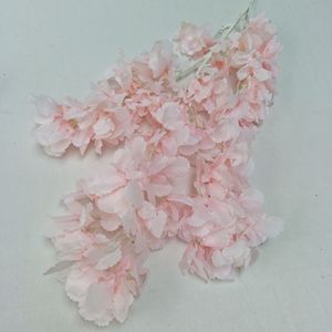 Fleurs artificielles de cerisier Sakura pour la décoration de la maison - Product Image 4