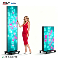Écran d'affichage LED pliable, Totem LED mobile. Affichage HD couleur pour centre commercial, magasin de cosmétiques, hôtel, café, publicité de marque en intérieur
