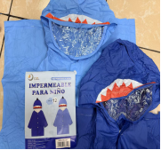 Impermeabile per bambini blu taglia 12 impermeabile stile cartone animato per le giornate piovose - Product Image 3