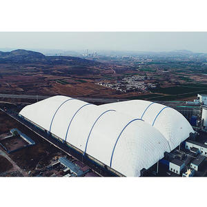 Dôme gonflable sportif en PVDF pour terrains de tennis et de football, grand modèle, soutenu par l'air, vente en gros d'usine - Product Image 1