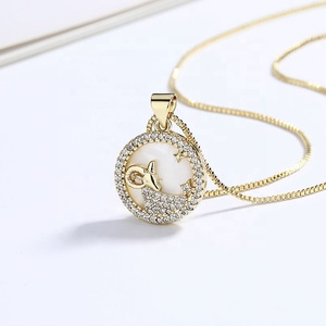 สร้อยคอแฟชั่น Charm Collection ดีไซน์ทันสมัย ชุบทอง 18K ประดับเพชรซิร์คอน วัสดุทองเหลืองผสม สำหรับผู้หญิง ขายส่ง - Product Image 6