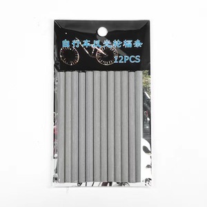 Réflecteur <span class=keywords><strong>de</strong></span> roue <span class=keywords><strong>de</strong></span> <span class=keywords><strong>vélo</strong></span> <span class=keywords><strong>de</strong></span> <span class=keywords><strong>vélo</strong></span> argenté hi vis rayon réfléchissant <span class=keywords><strong>pour</strong></span> la décoration d'avertissement <span class=keywords><strong>de</strong></span> sécurité dans l'obscurité - Product Image 1