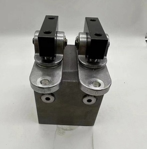 Modèle spécial pour l'ensemble inférieur du vérin hydraulique de commande de l'excavatrice SK135RS - Product Image 2