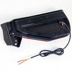 Feu arrière de pare-chocs WENYE à LED en ABS, nouveau rouge/jaune pour Fortuner, feu stop 2016-2023 12V 72W, ajustement universel, rétrofit - Product Image 5