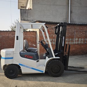 รถยกมือสอง TCM ขนาด 2 ตัน 2.5 ตัน 3 ตัน 3.5 ตัน 5 ตัน เครื่องยนต์ดีเซล ราคาขาย - Product Image 1