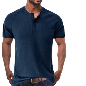 Camiseta Deportiva Casual de Satén con Cuello en V para Hombre, Transpirable, Básica, de Manga Regular, con Patrón Liso - Product Image 4