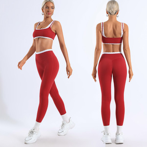 Top Deportivo Sexy con Parches de Puntos y Pantalones Cortos Diseñados para Mujer, Ideales para Entrenamientos en el Gimnasio y Actividades al Aire Libre, Estilo Ajustado - Product Image 3