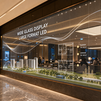 Écran LED transparent grand format pour centre de vente immobilière, affichage sur mur de verre, projet d'affichage mural en verre