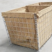 Système de barrière défensive portable pour la lutte contre les inondations, la protection extérieure et la sécurité des chantiers