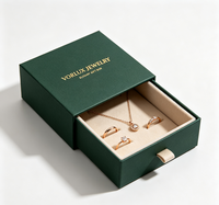 Boîte à bijoux coulissante personnalisée en gros, boîte cadeau de luxe en papier rigide avec doublure en velours pour l'emballage de bijoux