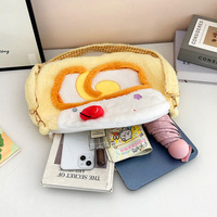 Nouveau sac à dos en peluche Swiss Roll pour filles, design mignon et adorable, sac bandoulière grande capacité avec un cœur girly
