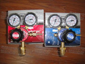 JGR-26A Vollmessing-Einstufiger Sauerstoffregler mit 25 Bar Max. Eingang und 1,5 Bar Max. Ausgang für Schneidarbeiten und Industrielle Anwendungen - Product Image 3