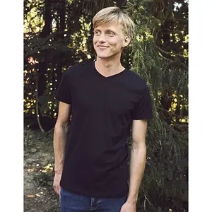 Camiseta con Cuello en V de Comercio Justo, Mercancía Sostenible - Product Image 1