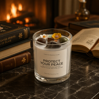 Bougie artisanale romantique en cire de soja parfumée aux fleurs séchées et aux cristaux, dans un bocal en verre, pour la décoration de la maison et comme cadeau pour la Saint-Valentin