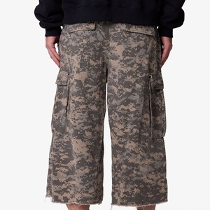 Men Digital Camo Multi Side Cargo Pockets Raw Fray Hem Baggy Cropped Jorts Streetwear OEM Custom - Product Image 3