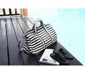 New Striped Large Capacity Travel Bag Portable bag