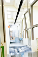 Ligne de revêtement en poudre automatique avec four de cuisson chauffant pour pulvérisation de boîtiers électriques, support d'ingénierie clé en main