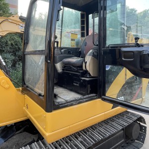 รถขุดขนาดเล็ก CAT 306D มือสอง 6 ตัน ของแท้จากญี่ปุ่น Caterpillar 306D รถขุดตีนตะขาบสำหรับขาย - Product Image 5