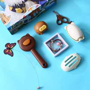 Set de Regalo para Mascotas, Rodillo Quitapelusas Lavable con Diseño de Dibujos Animados, Portátil, Desmontable, Reutilizable, Personalizado con Serigrafía, Temática Festiva - Product Image 4