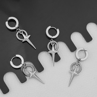 Nouvelles boucles d'oreilles pendantes et clips d'oreille en métal en forme de croix. Bijoux unisexes de petite taille, écologiques et tendance.