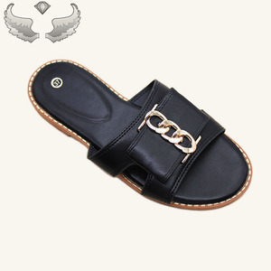 Sandales et pantoufles pour femmes de haute qualité, confortables et légères, à semelle plate, respirantes - Product Image 4
