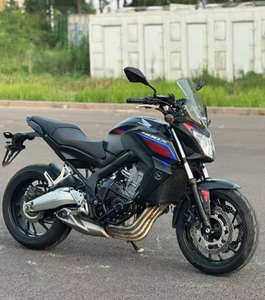 Utilisé pour Apulia 750. Le moteur idéal. Disposer d'un ABS. Motos de rue d'occasion de haute qualité - Product Image 4