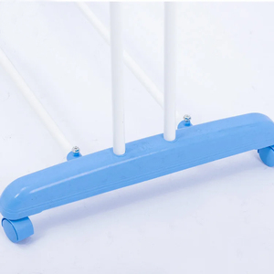Organisateur de vêtements portable robuste en PVC et aluminium, séchoir pliable moderne sur pied avec roulettes pour la lessive - Product Image 5