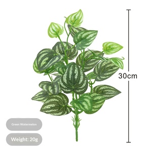 Hojas de hiedra artificial con revestimiento de pegamento, relleno de pared de plástico con plantas, decoración de follaje verde para paredes verticales interiores y exteriores - Product Image 4