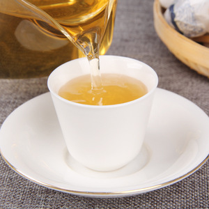 Thé Pu'er cru de Yunnan, Arbre Ancien d'Islande 2023 - Boules de <span class=keywords><strong>Dragon</strong></span> Sucrées au Sucre de Roche Apaisant - Product Image 5