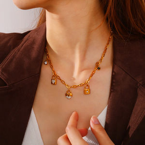 จี้รูปแม่กุญแจประดับเพชรสไตล์ยุโรปอเมริกัน ทำจากสแตนเลสชุบทอง 18K รูปทรงหลากหลาย สำหรับทำสร้อยคอ DIY - Product Image 4