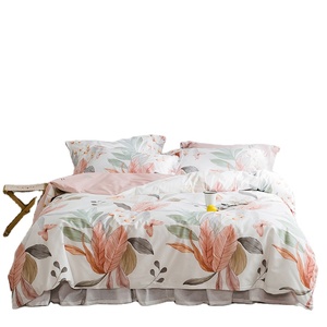 Juego de Funda Nórdica de Cuatro Piezas de Algodón 100% con Estampado Reactivo de Plantas de Estilo Nórdico de Lujo, Personalizable, para Todas las Estaciones - Product Image 1
