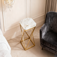 Table basse en pierre PAIA, socle bas, salon, luxe, marbre Calacatta Gold naturel personnalisé