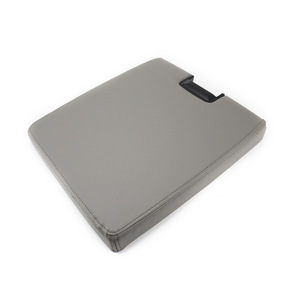 Tapa de la Caja del Reposabrazos Chevrolet Gris con Cierre Abatible 2007-2013, Caja de Almacenamiento Central - Product Image 5