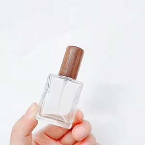 Wholesale Customized 30ml 50ml Portable <b>Empty</b> Refillable Flat Square Perfume Glass <b>Spray</b> <b>Bottles</b> - Product Image 2