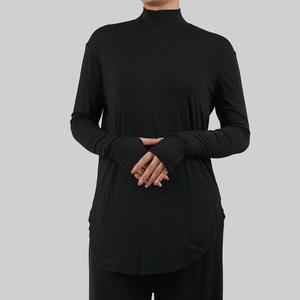 एक कस्टम लोगो महिलाओं का ठोस रंग मुस्लिम लंबी आस्तीन ढीली खेल मुस्लिम सूट सबसे सुंदर और सरल - Product Image 1