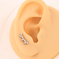 VORA ASTM F136 Titane Clou d'oreille Labret pour enfant, motif sourire incurvé, avec grappe de zircone cubique baguette classique, fileté intérieurement, pour hélix