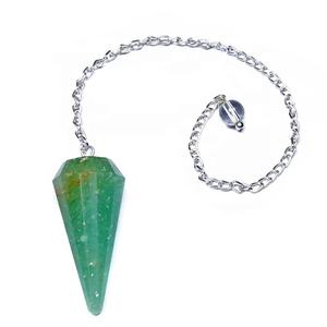 Vente en gros d'aventurine verte 12 pierres précieuses à facettes pendules de radiesthésie Pendules de Reiki naturel Fournisseur d'énergie Guérison Reiki - Product Image 1