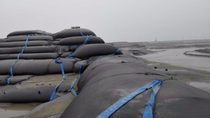 Haute qualité polyester géotextile tissu geotube polyester/polypropylène non tissé <span class=keywords><strong>geotexile</strong></span> geotube/geobag - Product Image 6