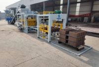 Machine à fabriquer des briques hydraulique entièrement automatique DUBAI Qt4-16, PLC, haute productivité, ligne de production de blocs à emboîtement