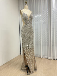 MC20110 Abito da Sera Formale Lungo a Sirena con Paillettes e Scollo a V, con Strascico, per Donna - Abiti di Lusso per Matrimoni e Balli di Gala - Product Image 5