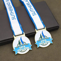 Médaille de finisseur de match de football en alliage de zinc, émail souple, logo bannière, design double face, gravure vierge au dos, récompense pour compétition sportive